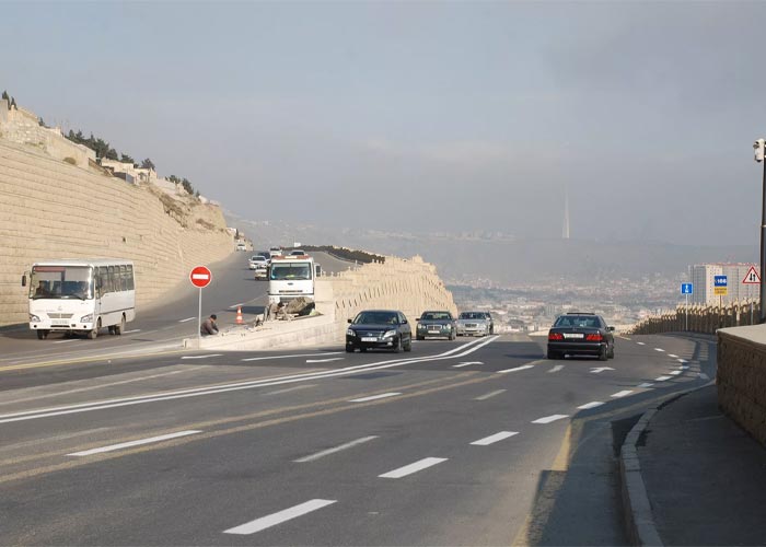 تفاوت تابلوهای جاده با تابلوهای مورد نیاز برای اتصال جاده یک بانده به دو بانده